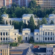 Aerial photo of the National Museum of Bosnia and Herzegovina, showing a tree-filled courtyard in the centre
